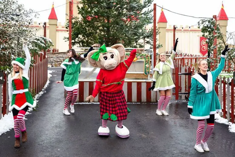 Christmas at Gullivers World with Santa Sleep Over from £169 Wowcher