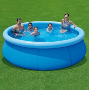 10ft Pool with Self-Supporting Inflatable Ring and Filter Pump £20 @ Studio