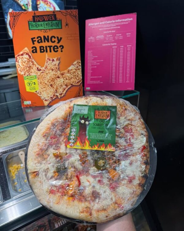 Bat pizza is back and they have a new scarily spicy pizza at Asda 🍕…